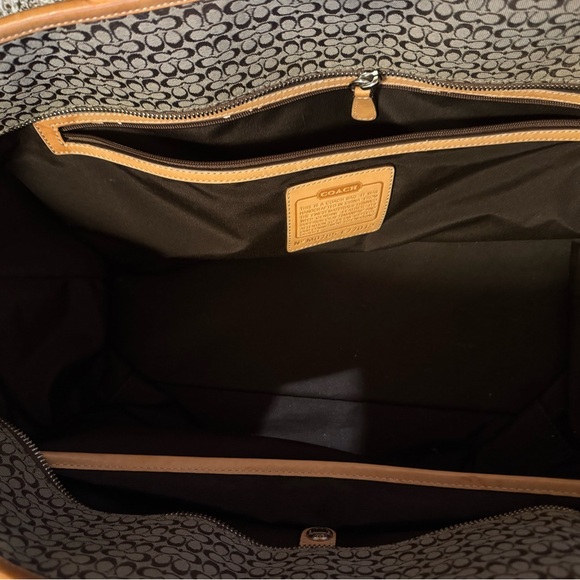 Coach extra large tote Used condition - Picture 10 of 13